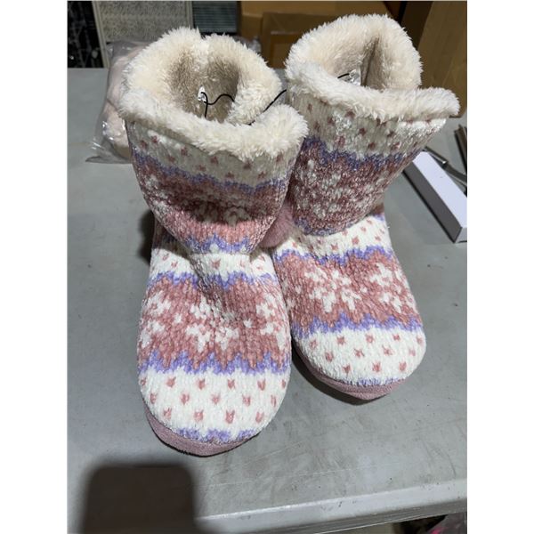 New Slippers size  9/10