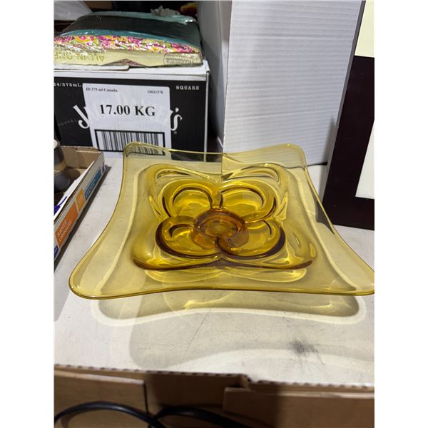 Vintage Square glass shallow bowl