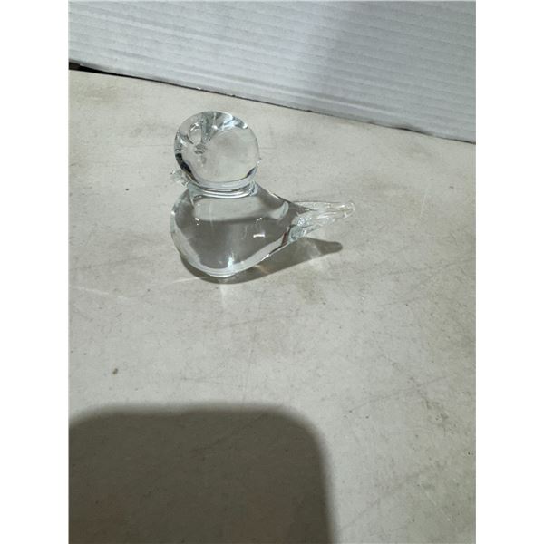Glass bird figurine