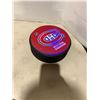 Image 2 : Light up air Puck, Montréal Canadiens batteries included moves around the surface you put it on