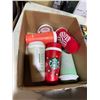 Image 1 : Starbucks cups