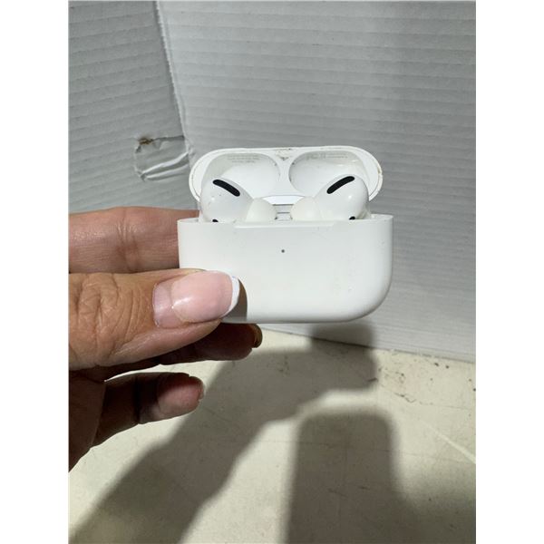 Set of Apple AirPod pros C/W case