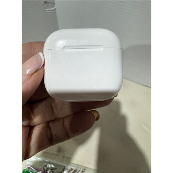 Apple AirPod Case