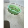 Image 1 : Uranium glass dish