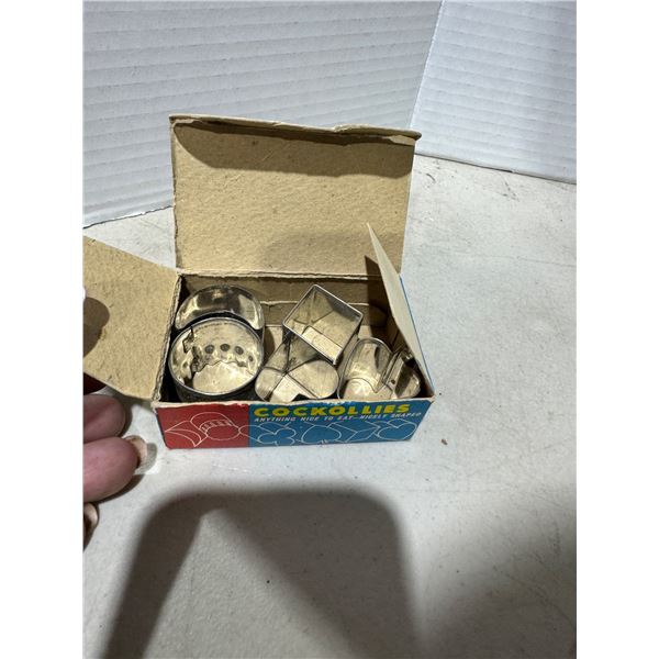 COCKOLLIES Vintage, cookie cutters or pastry cutters