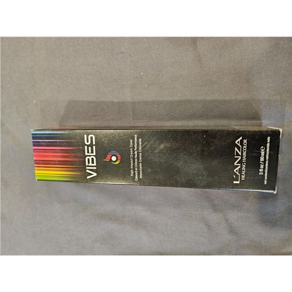 Vibes high-impact cream color- Magenta