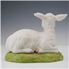 Image 2 : Boehm Porcelain Figurine Lamb Model 400-97
