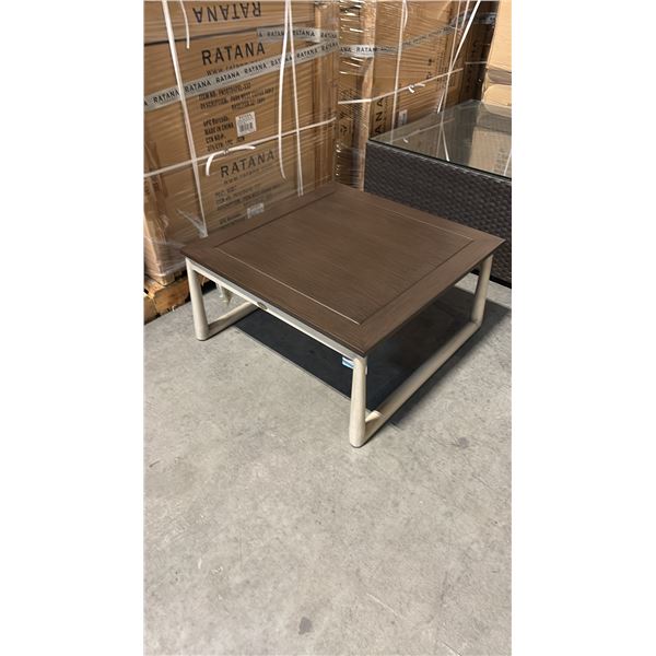 RATANA PARK WEST COFFEE TABLE WITH 32" TOP
