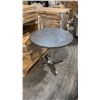 Image 1 : RATANA METAL TABLE WITH GREY 30" ROUND TOP