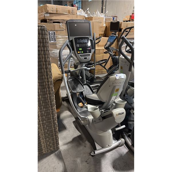 OCTANE FITNESS XRIDE WITH ADJUSTABLE CONTROLS AND DIGITAL DISPLAY