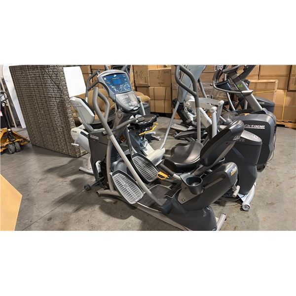 OCTANE FITNESS XRIDE WITH ADJUSTABLE CONTROLS AND DOT MATRIX DISPLAY