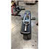 Image 1 : BENCH PRESS BENCH WITH A HAMMER CURL BAR