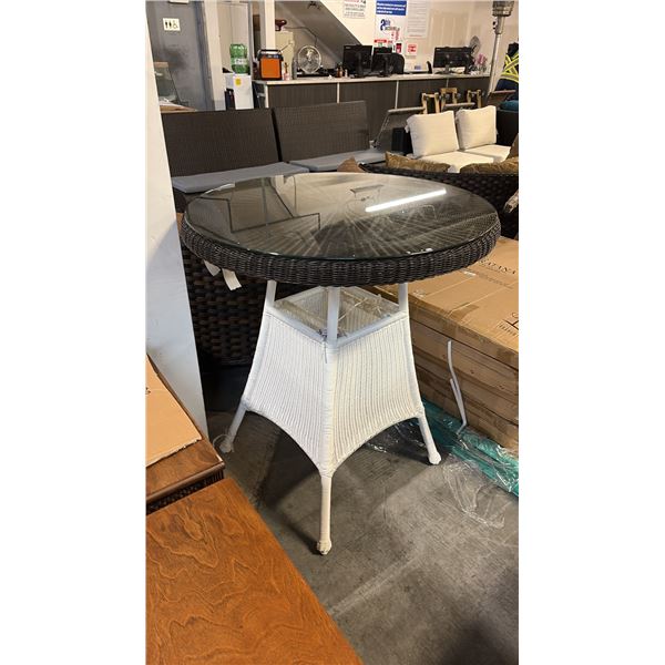 RATANA 36" GLASS TOP PATIO WICKER TABLE