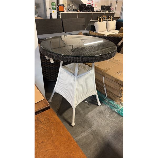 RATANA 36" GLASS TOP PATIO WICKER TABLE