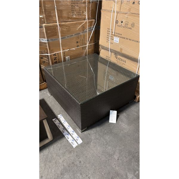 RATANA 39"X39" GLASS TOP PATIO END TABLE