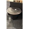 Image 1 : PATIO FLARE METAL 33" ROUND FIRE TABLE