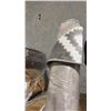 Image 1 : A2ZRUG FRENDY COLLECTION GREY/WHITE PATTERN RUG (240CM X 330CM)