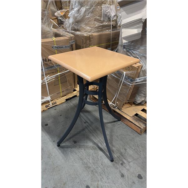 RATANA SEATTLE COUNTER PATIO TABLE BASE WITH APPROXIMATELY 24"X24" TABLE TOP