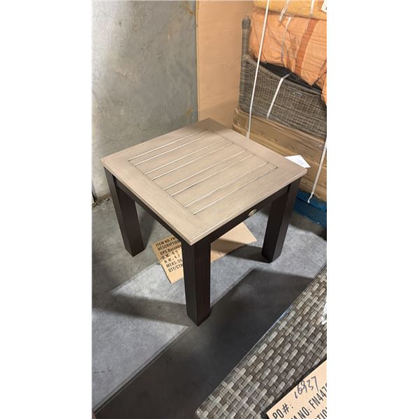 RATANA MONTREAL END TABLE BASE WITH 23" X 23" TABLE TOP