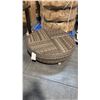 Image 1 : RATANA HILLSBORO SECTIONAL 40" ROUND COFFEE TABLE/OTTOMAN