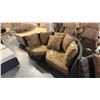 Image 1 : RATANA SAND SEBASTIAN LEAF PATTERN CURVED CORNER CUDDLE COUCH 80"W