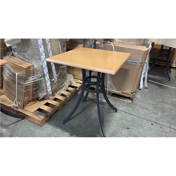RATANA SEATTLE COUNTER PATIO TABLE BASE WITH APPROXIMATELY 31"X31" TABLE TOP