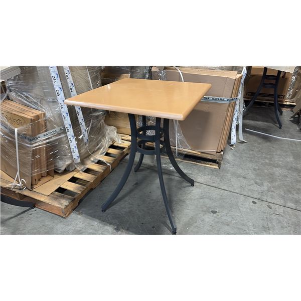 RATANA SEATTLE COUNTER PATIO TABLE BASE WITH APPROXIMATELY 31"X31" TABLE TOP
