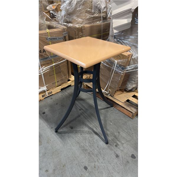 RATANA SEATTLE COUNTER PATIO TABLE BASE WITH APPROXIMATELY 24"X24" TABLE TOP