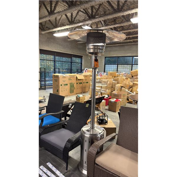 PARAMOUNT ALUMINUM PROPANE PATIO HEATER