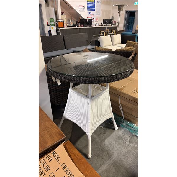 RATANA 36" GLASS TOP PATIO WICKER TABLE