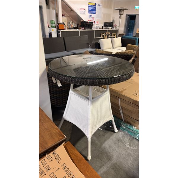 RATANA 36" GLASS TOP PATIO WICKER TABLE