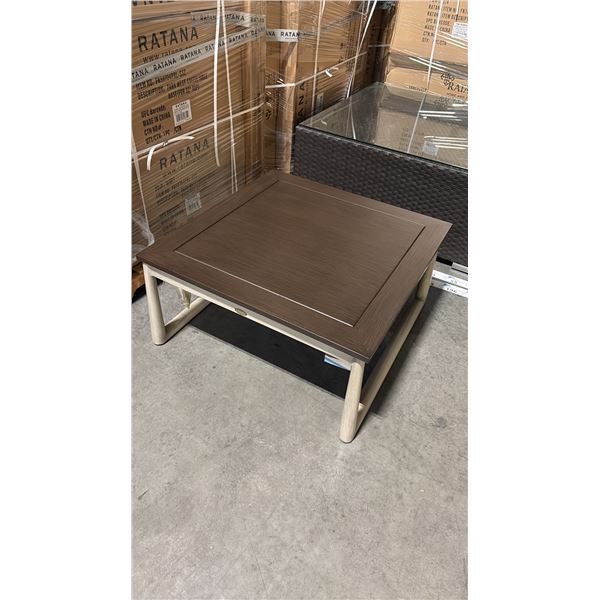 RATANA PARK WEST COFFEE TABLE WITH 32" TOP