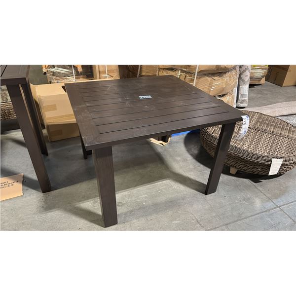 RATANA LIMO METAL PATIO TABLE WITH UMBRELLA HOLE (43" X 43")