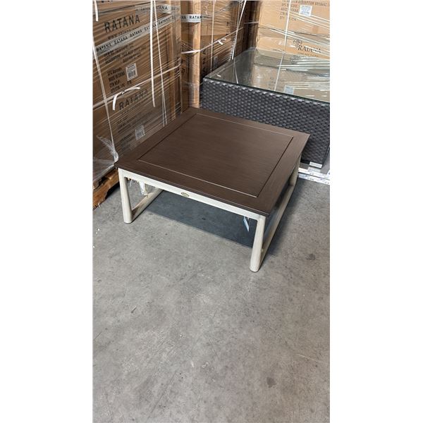 RATANA PARK WEST COFFEE TABLE WITH 32" TOP