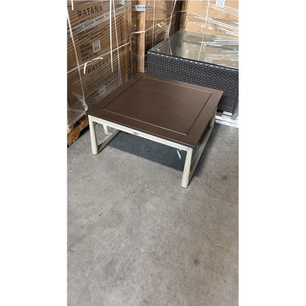 RATANA PARK WEST COFFEE TABLE WITH 32" TOP