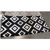 Image 1 : A2ZRUG TRENDY COLLECTION BLACK/WHITE PATTERN RUG (160CM X 230CM)