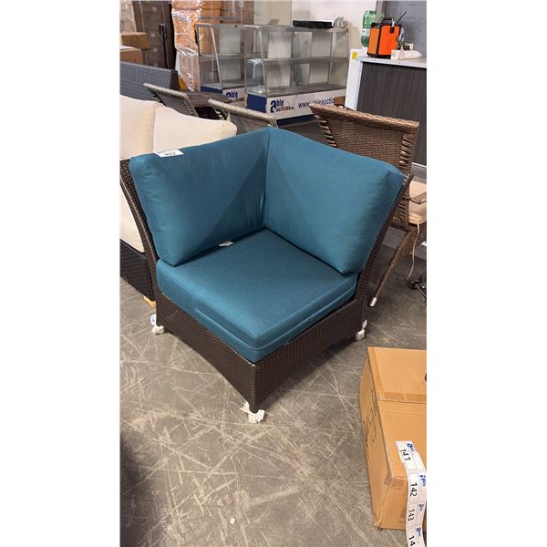 RATANA PALM HARBOR TEAL CORNER PATIO CHAIR