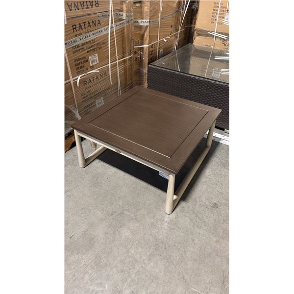 RATANA PARK WEST COFFEE TABLE WITH 32" TOP