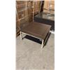 Image 2 : RATANA PARK WEST COFFEE TABLE WITH 32" TOP