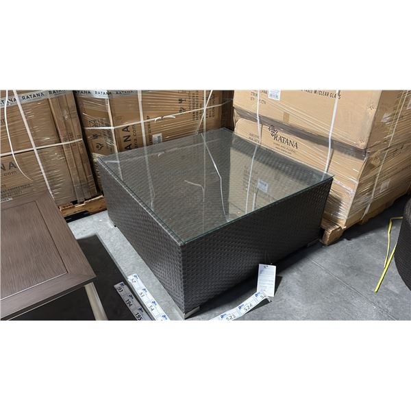 RATANA 39 X39  GLASS TOP PATIO END TABLE