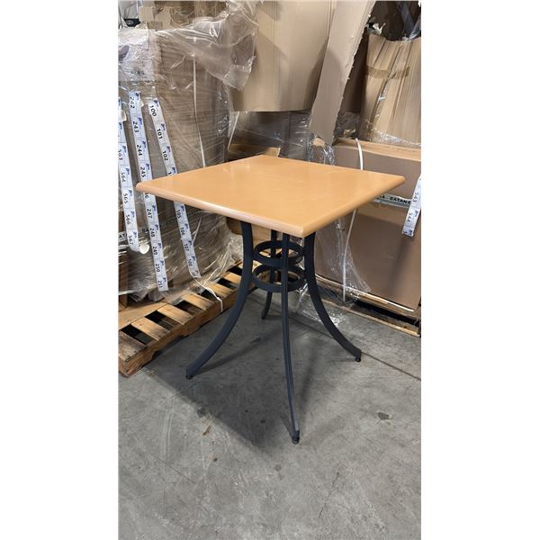 RATANA SEATTLE COUNTER PATIO TABLE BASE WITH APPROXIMATELY 31"X31" TABLE TOP