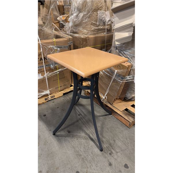 RATANA SEATTLE COUNTER PATIO TABLE BASE WITH APPROXIMATELY 24"X24" TABLE TOP