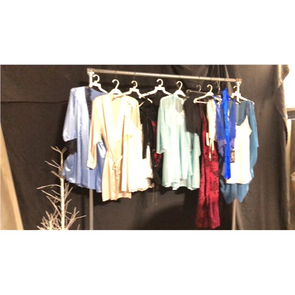 10 ASSORTED PIECES OF LINGERIE ASSORTED SIZES AND STYLES