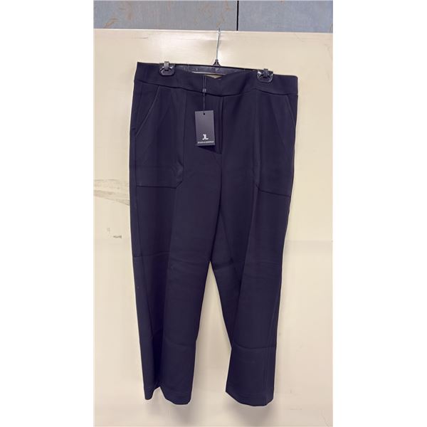 BOX OF JULES & LEOPOLD ASSORTED BLACK PULL ON WIDE LEG CAPRI PANTS