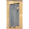 Image 1 : BOX OF JULES & LEOPOLD ASSORTED LIGHT BLUE PULL ON WIDE LEG CROP CAPRI PANTS
