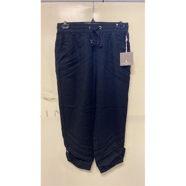 BOX OF JULES & LEOPOLD ASSORTED BLACK JOGGER CAPRI PANTS