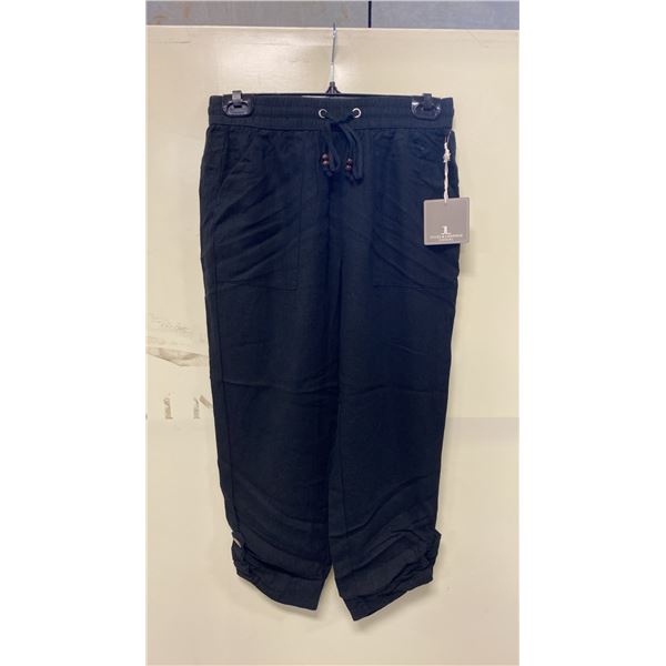 BOX OF JULES & LEOPOLD ASSORTED BLACK JOGGER CAPRI PANTS