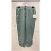 Image 1 : BOX OF JULES & LEOPOLD ASSORTED SAGE CAPRI JOGGER PANTS