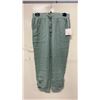 Image 1 : BOX OF JULES & LEOPOLD ASSORTED SAGE CAPRI JOGGER PANTS