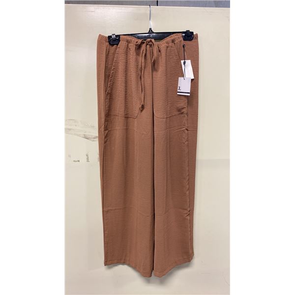 BOX OF JULES & LEOPOLD ASSORTED TAWNY PULL ON WIDE LEG CROP CAPRI PANTS